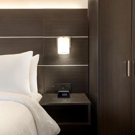 Holiday Inn Express - Jamaica - Jfk Airtrain - Nyc By Ihg Нью-Йорк Екстер'єр фото